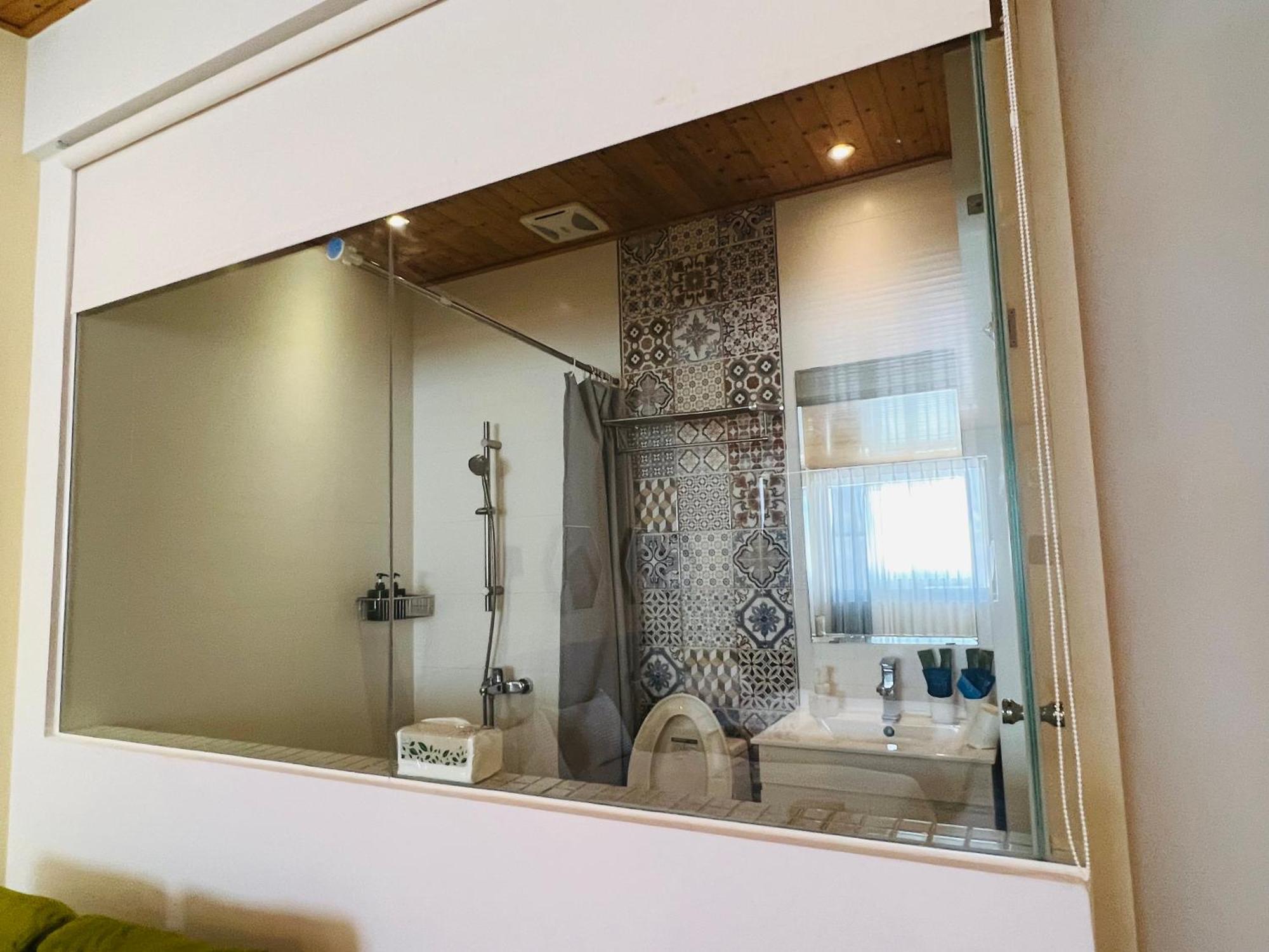 Canal Walk Inn Тайнань Экстерьер фото